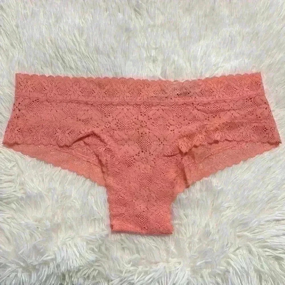 VS Cheeky Lace Panty - Picture 1 of 3